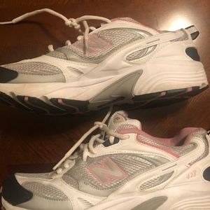 New Balance female sneakers size 10 pre-own